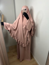 Charger l&#39;image dans la galerie, Ensemble abaya + khimar avec volants - Rose clair