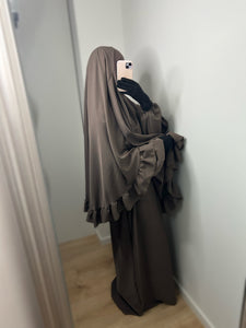 Ensemble abaya + khimar avec volants - Taupe