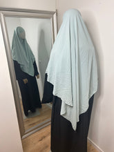 Charger l&#39;image dans la galerie, Khimar long en Soie de Médine - Vert d’eau