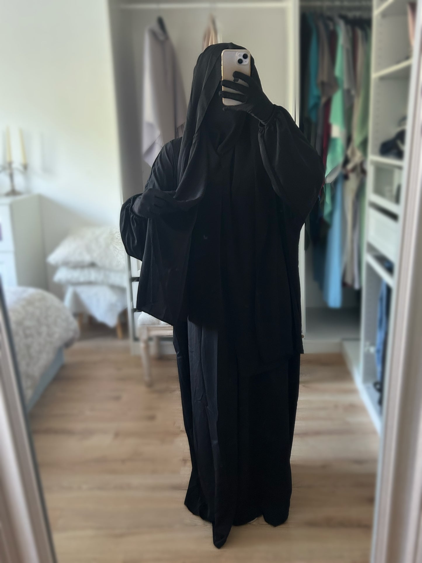 Abaya avec voile intégré