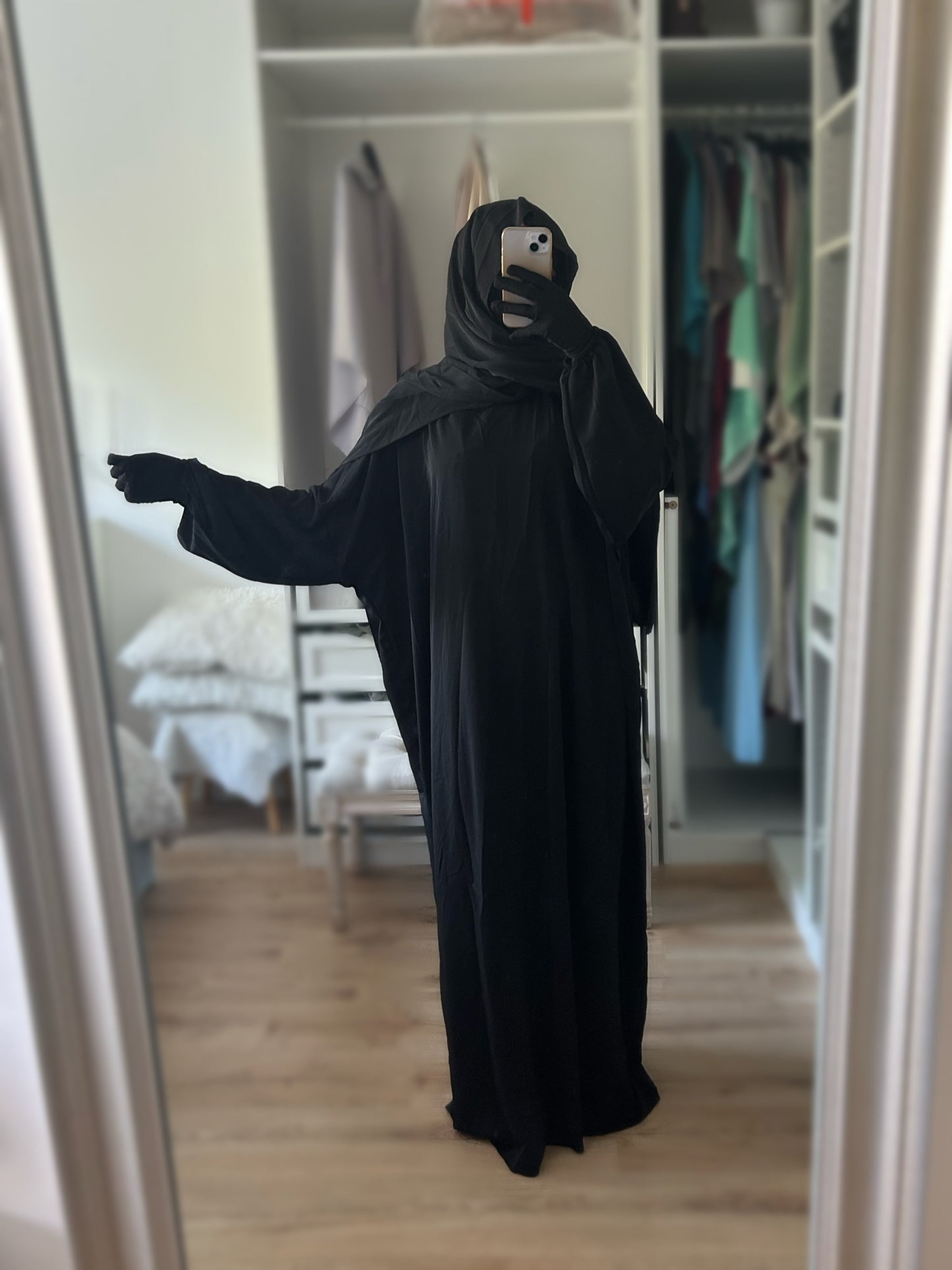 Abaya avec voile intégré