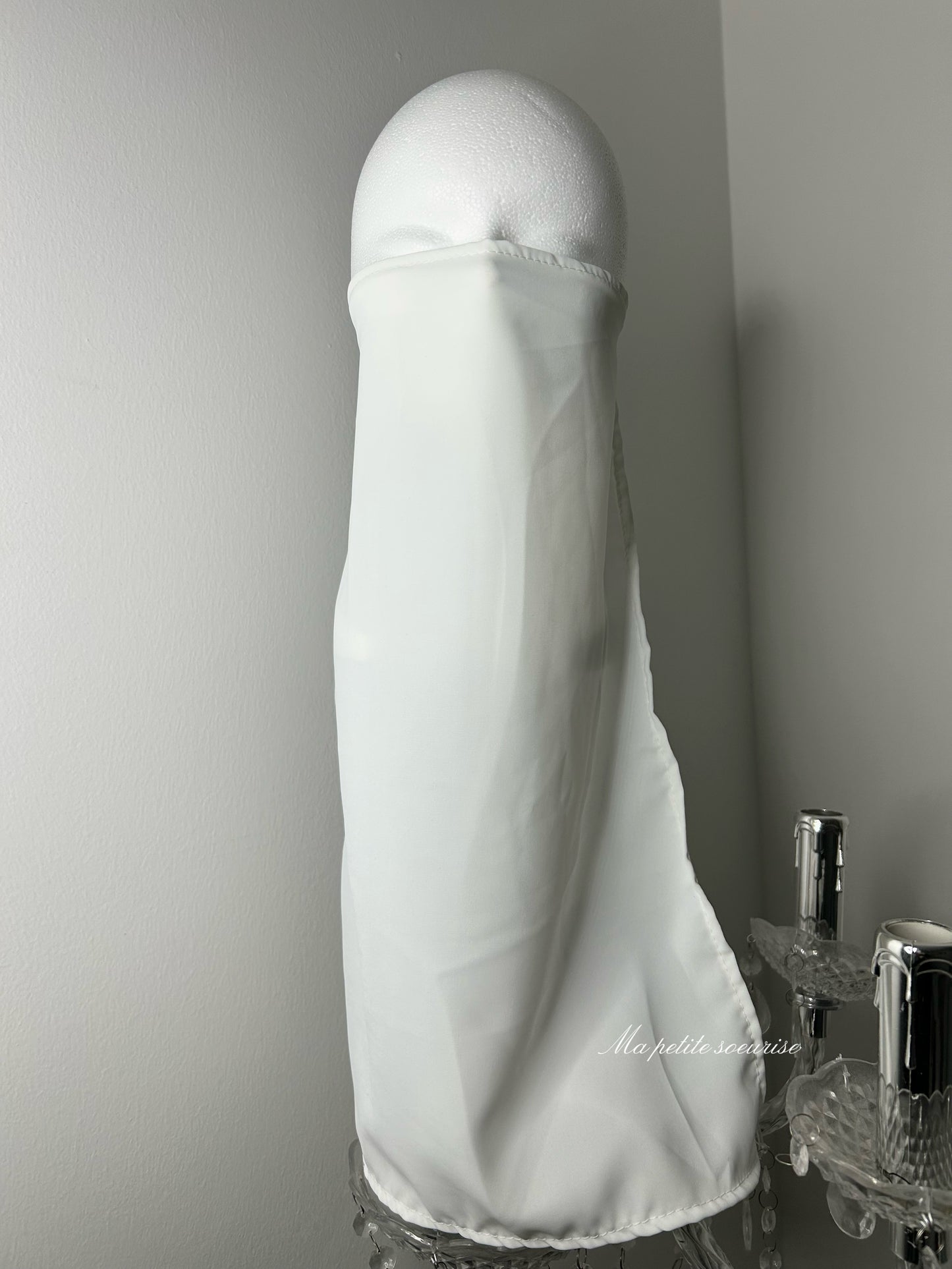 Half niqab blanc